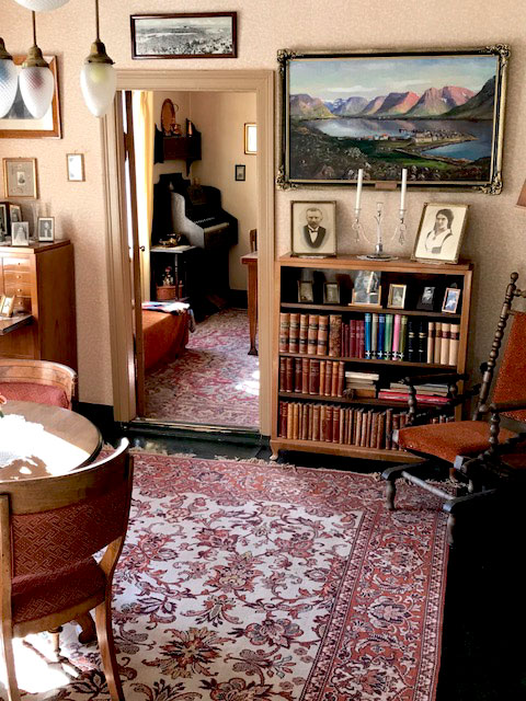 Flateyri and the Magic Bookstore